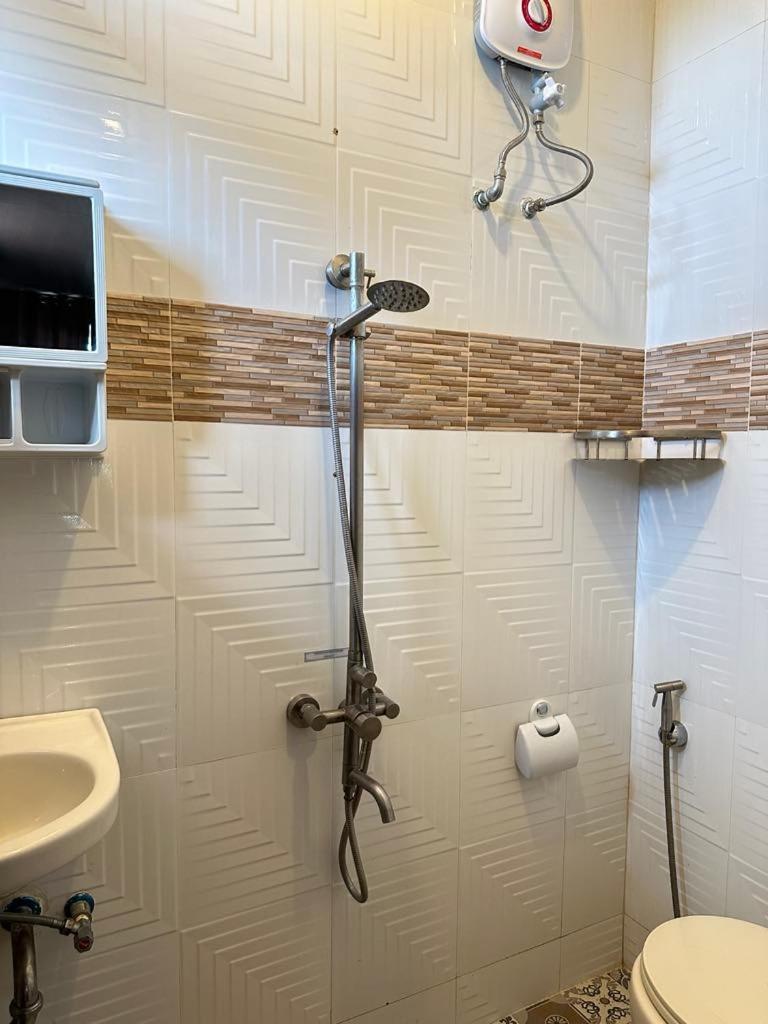 Topaz Bed & Breakfast Hotel Сан Хосе Екстериор снимка